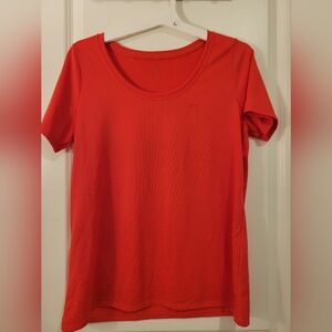 Nike Women's Bright Red-Orange Short Sleeve Tee Sz Lg